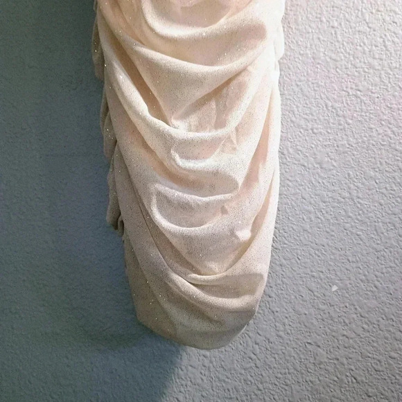 Cristina U.S.A Sparkly Gold Ruched Dress Womens Size Small/Party Dress - Picture 8 of 9